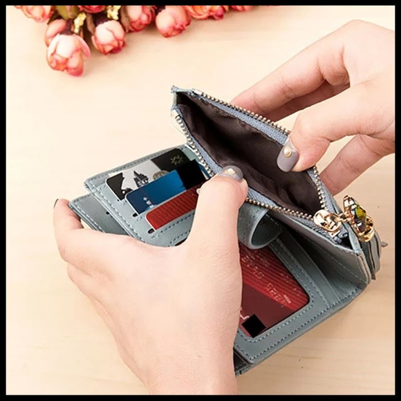 NEW DIJON Multi Function Crystal Tassel Wallet - Picture 6 of 7